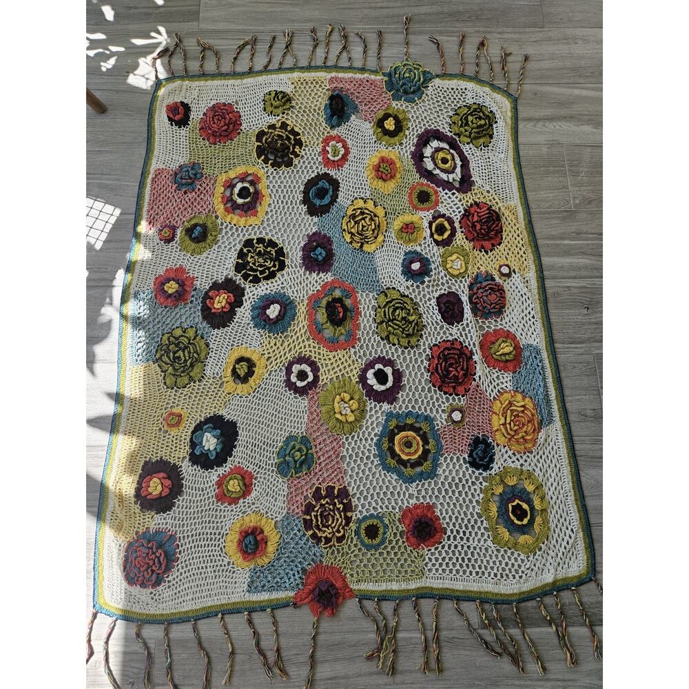Anthropologie Quirky Heirloon Crochet - Picture 5 of 7